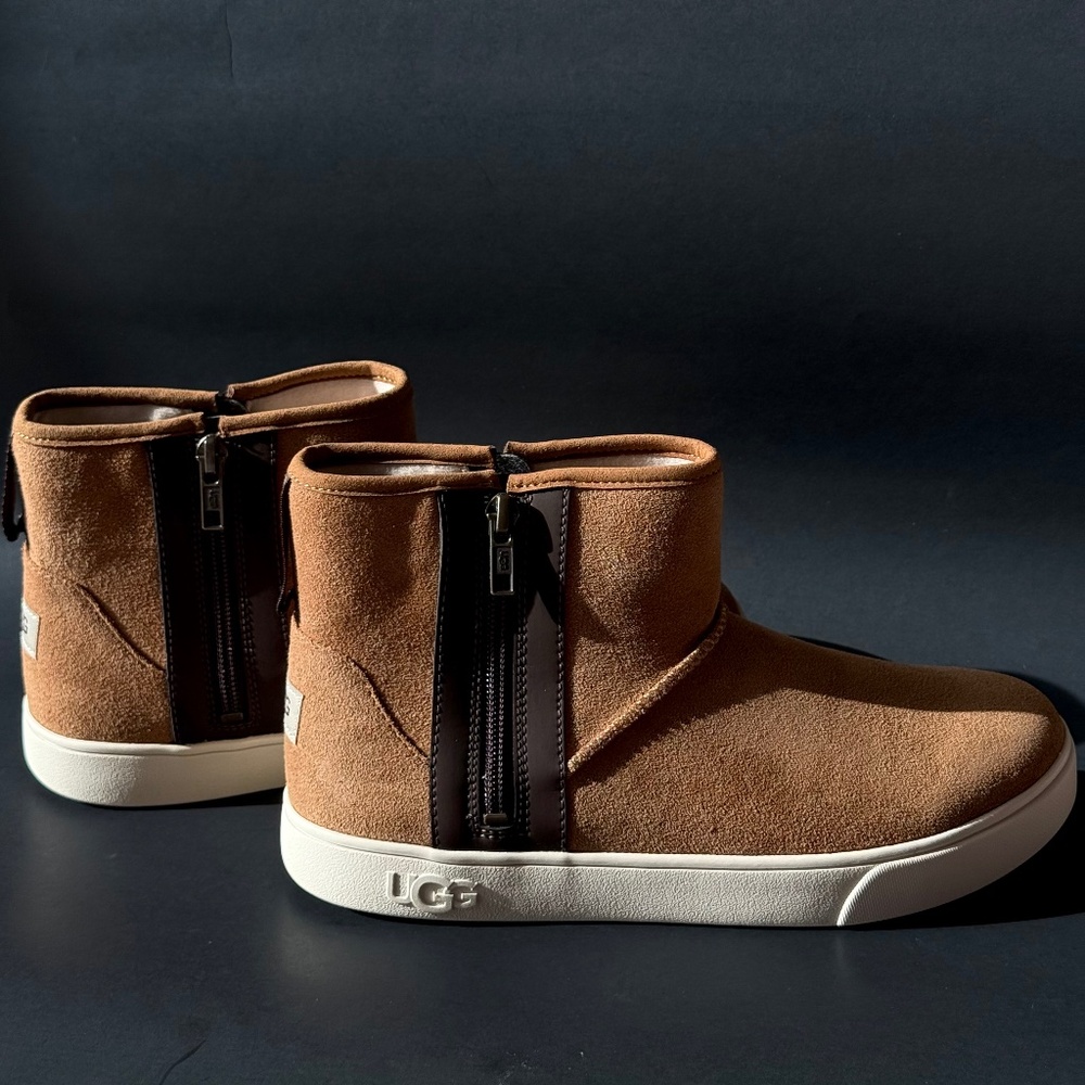 Ugg Adler Sneaker US 6 EU 38 Women’s No Box